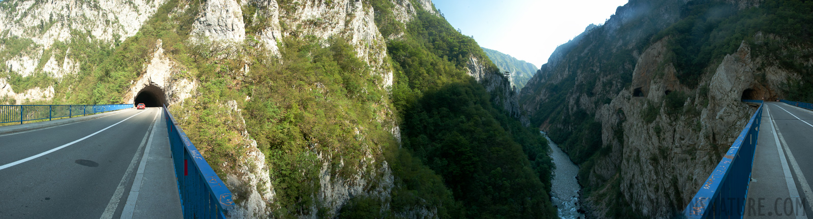 Montenegro -  [28 mm, 1/200 Sek. bei f / 9.0, ISO 1000]